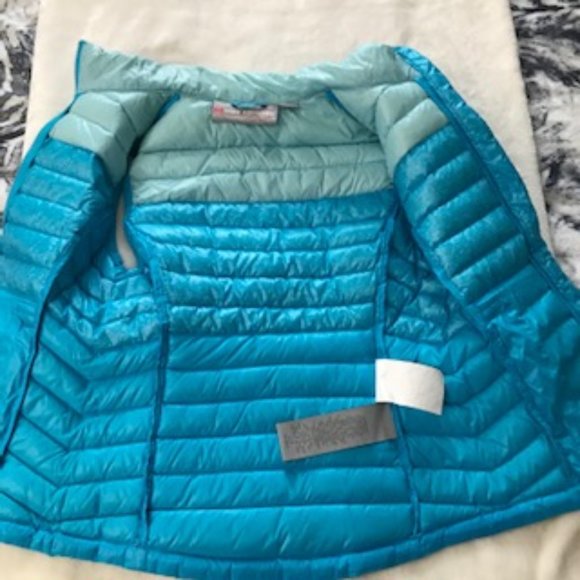 Girls Blue Vest - Picture 3 of 3